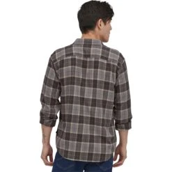 Patagonia Long-Sleeve Cotton In Conversion Fjord Flannel Shirt - Men's 16 Patagonia Long-Sleeve Cotton In Conversion Fjord Flannel Shirt - Men's -Unicus Shop BEPLFOGR D1
