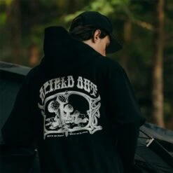 Awake Hoodie -Unicus Shop BLA D5 11