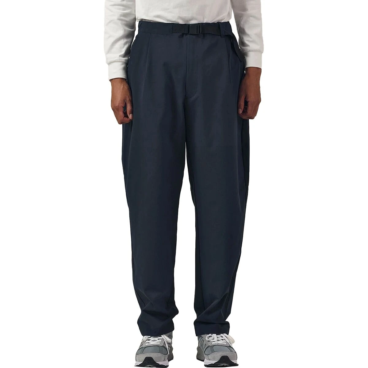 Goldwin One Tuck Tapered Stretch Pant - Men's 7 Goldwin One Tuck Tapered Stretch Pant - Men's - Image 5