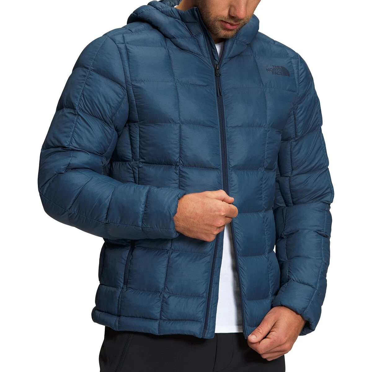 The North Face Thermoball Super Hooded Insulated Jacket - Men's 3 The North Face Thermoball Super Hooded Insulated Jacket - Men's