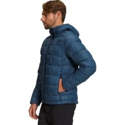 The North Face Thermoball Super Hooded Insulated Jacket - Men's 10 The North Face Thermoball Super Hooded Insulated Jacket - Men's -Unicus Shop SHABLU D4